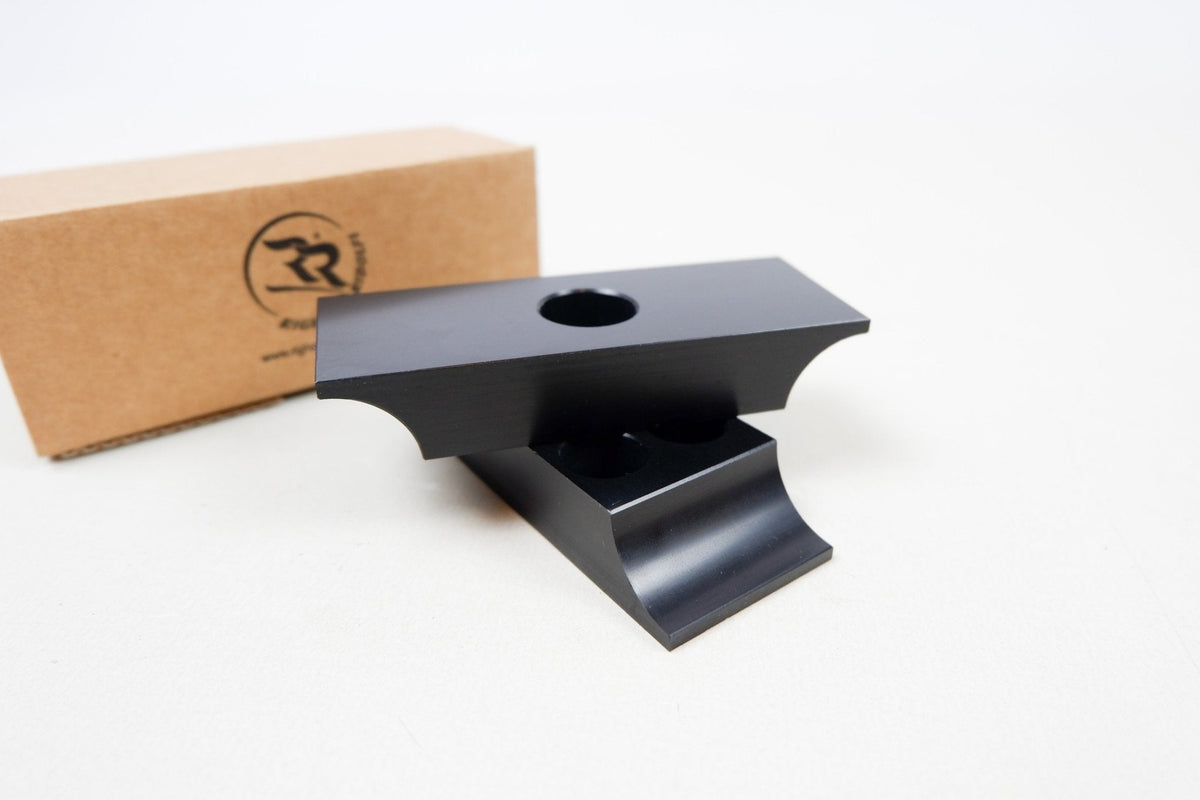 Pair of Flush Fitting Engine Mount Clamps 30mm x 92mm - Race Rally Supplies