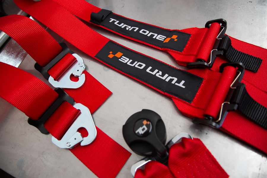 Turn One 6-Point HANS Racing Harness (FIA 8853-2016)