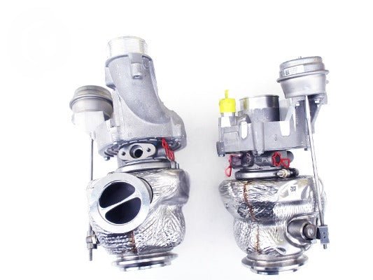 Aston Martin DBX (M117) (2021-) Twin Turbo Blankets - Race Rally Supplies