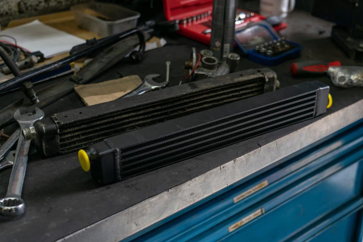 CSF BMW E30 Oil Cooler w/ fittings for OEM style and AN - 10 male connections - Race Rally Supplies