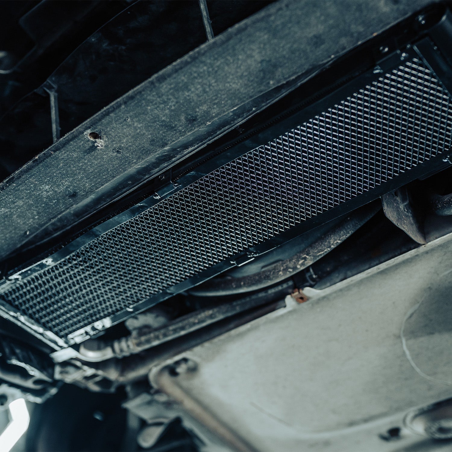 CSF BMW M2/M3/M4 S55 Engine Oil Cooler w/ Rock Guard (F80/F82/F83/F87C) - Race Rally Supplies