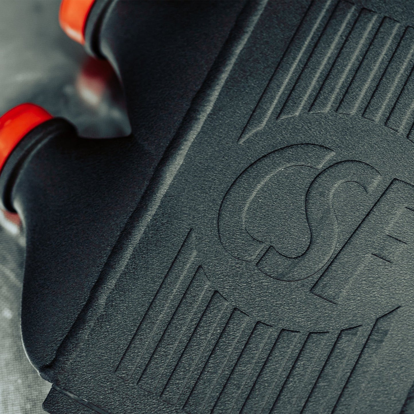 CSF BMW M3/M4/M2 Competition Race Top Mount Charge Cooler In Crinkle Black Finish (F80/F82/F83/F87) - Race Rally Supplies