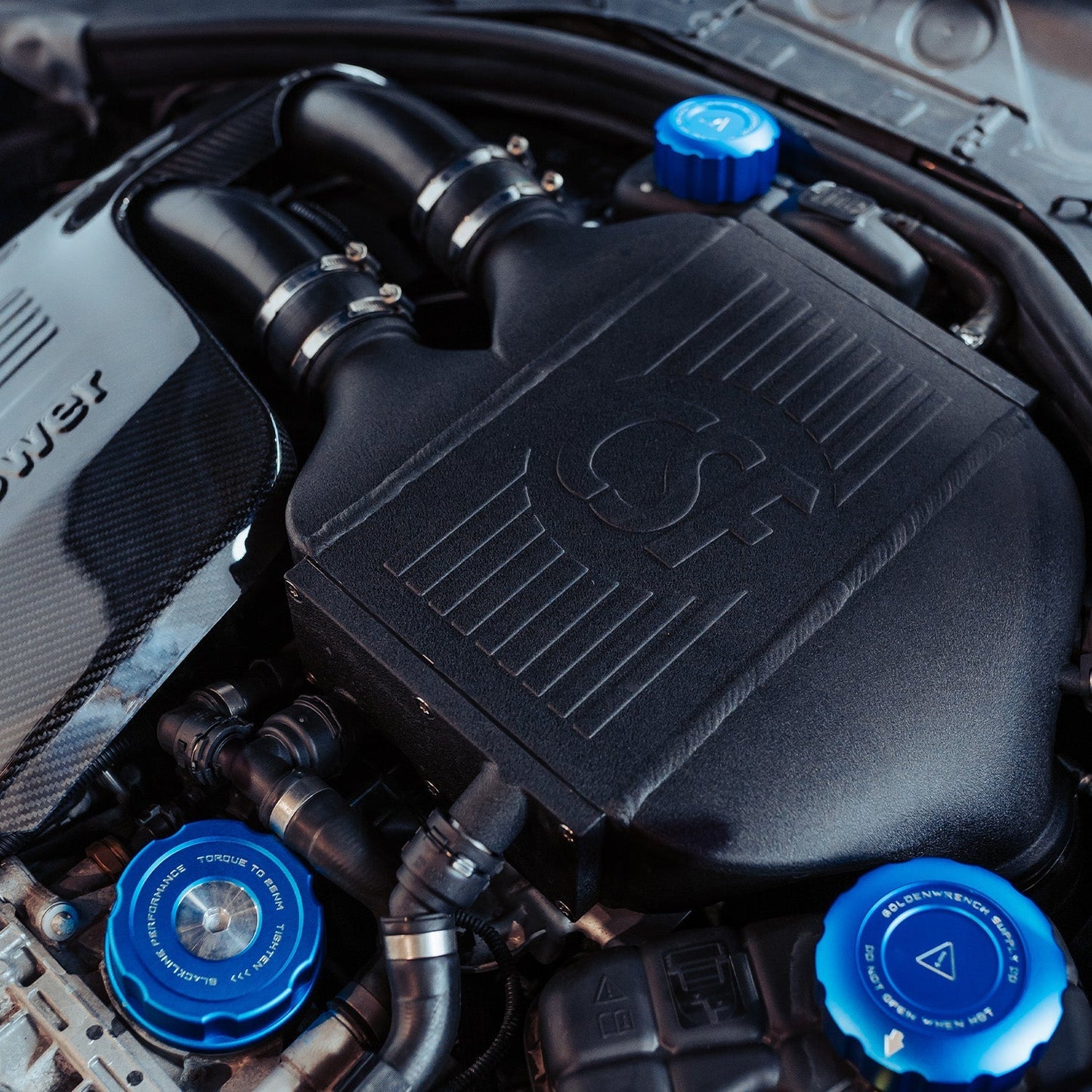 CSF BMW M3/M4/M2 Competition Race Top Mount Charge Cooler In Crinkle Black Finish (F80/F82/F83/F87) - Race Rally Supplies