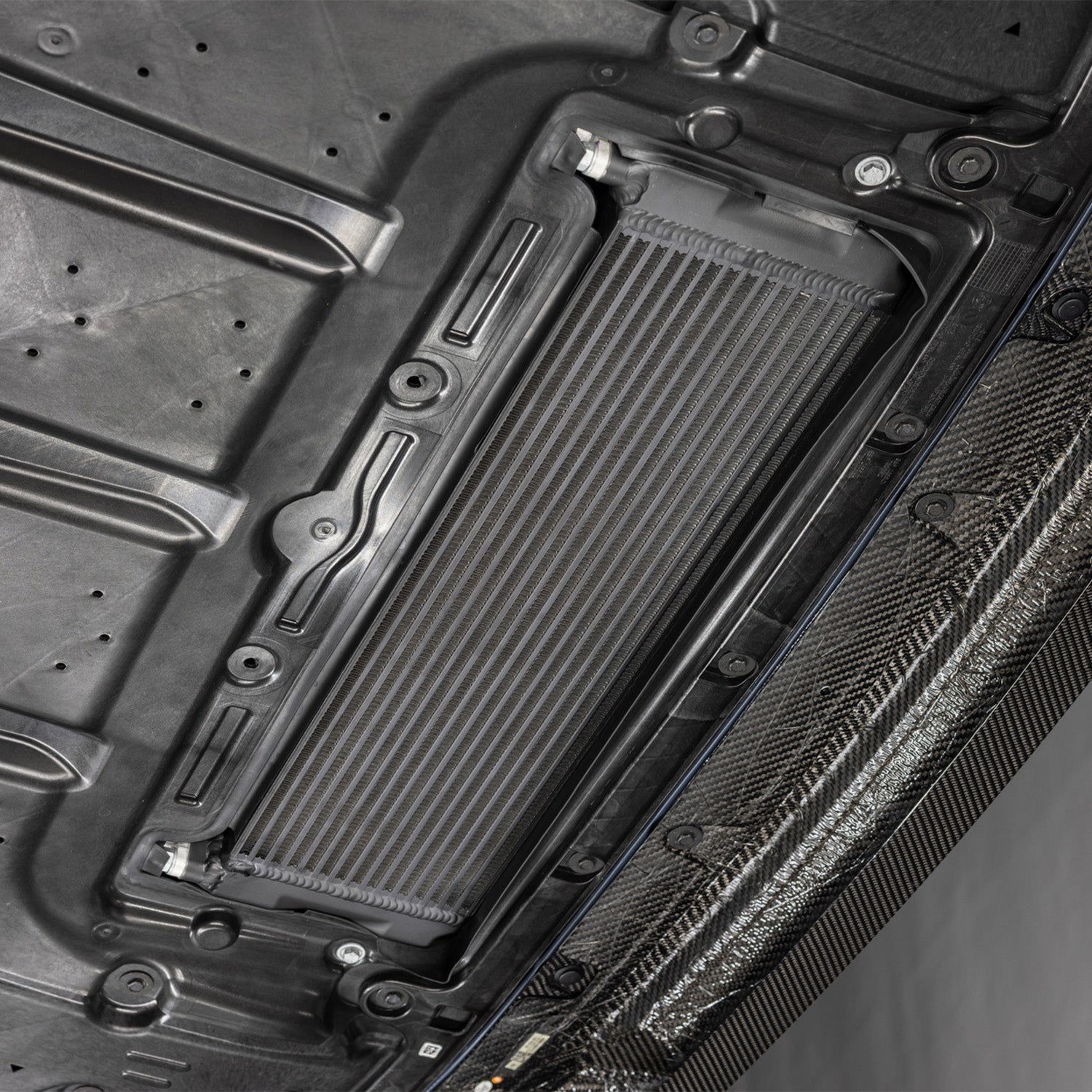 CSF Radiators BMW G90/G99 M5, F90 M5, F92 M8, F10 M & F12 M6 High Performance Engine Oil Cooler - Race Rally Supplies