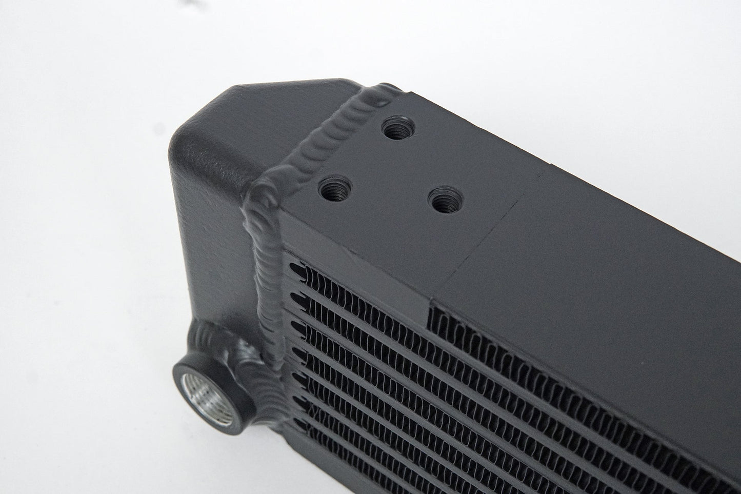 CSF Universal Single - Pass Oil Cooler / RSR Porsche / M22 x 1.5 / 22L x 4.75H x 2.16W - Race Rally Supplies