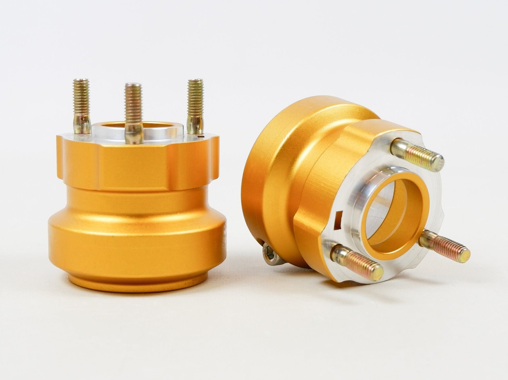 Gold 50mm x 62mm Short Rear Hubs - Race Rally Supplies