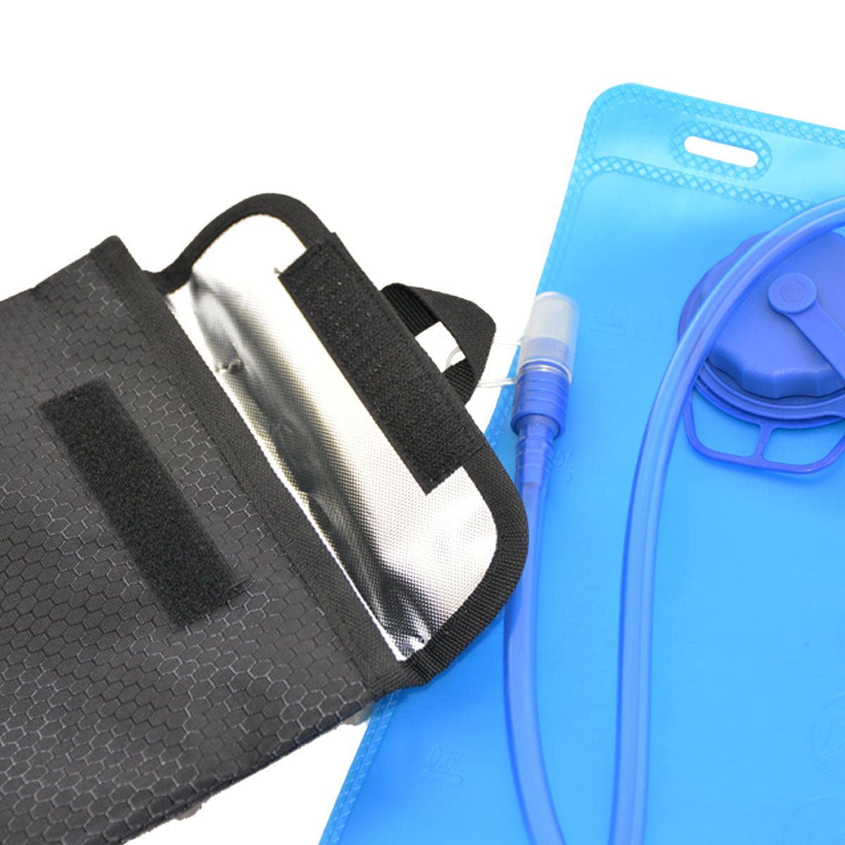 Insulated Pouch for 2L Hydration Bladder - Race Rally Supplies