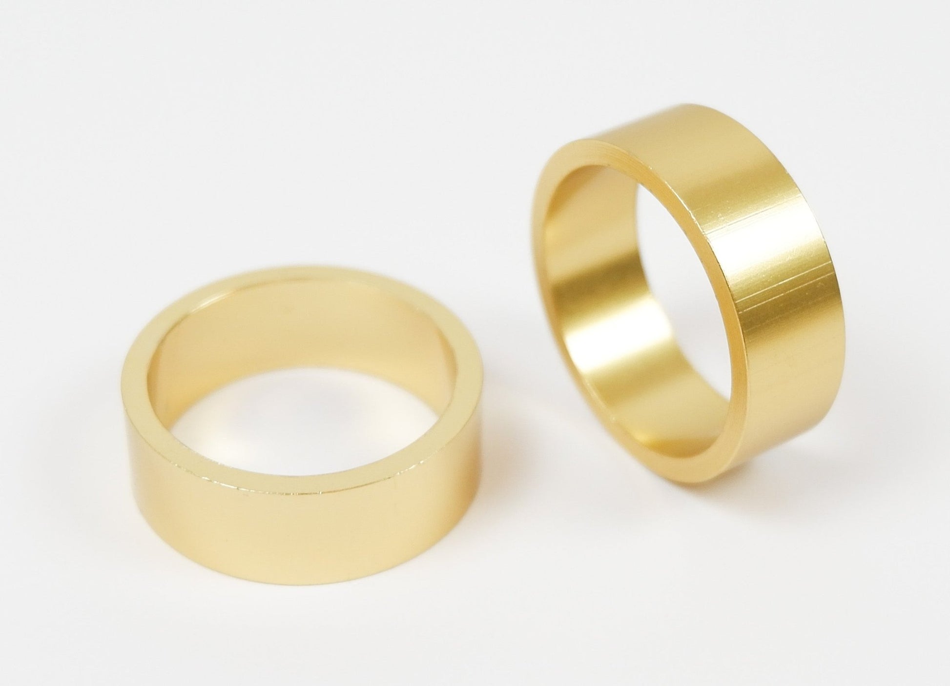 Pair of 25mm Gold Universal Stub Axle Spacers - Race Rally Supplies