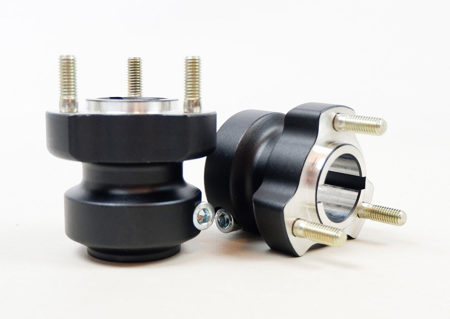 Set of Black 30mm x 62mm Rear Hubs - Race Rally Supplies