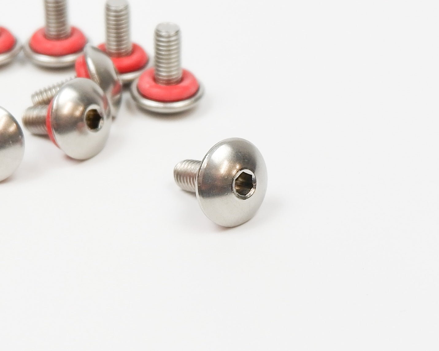 Title FLASH 900 Stainless Steel Wheel Bead Locks – M5 Thread (Set of 12) - Race Rally Supplies
